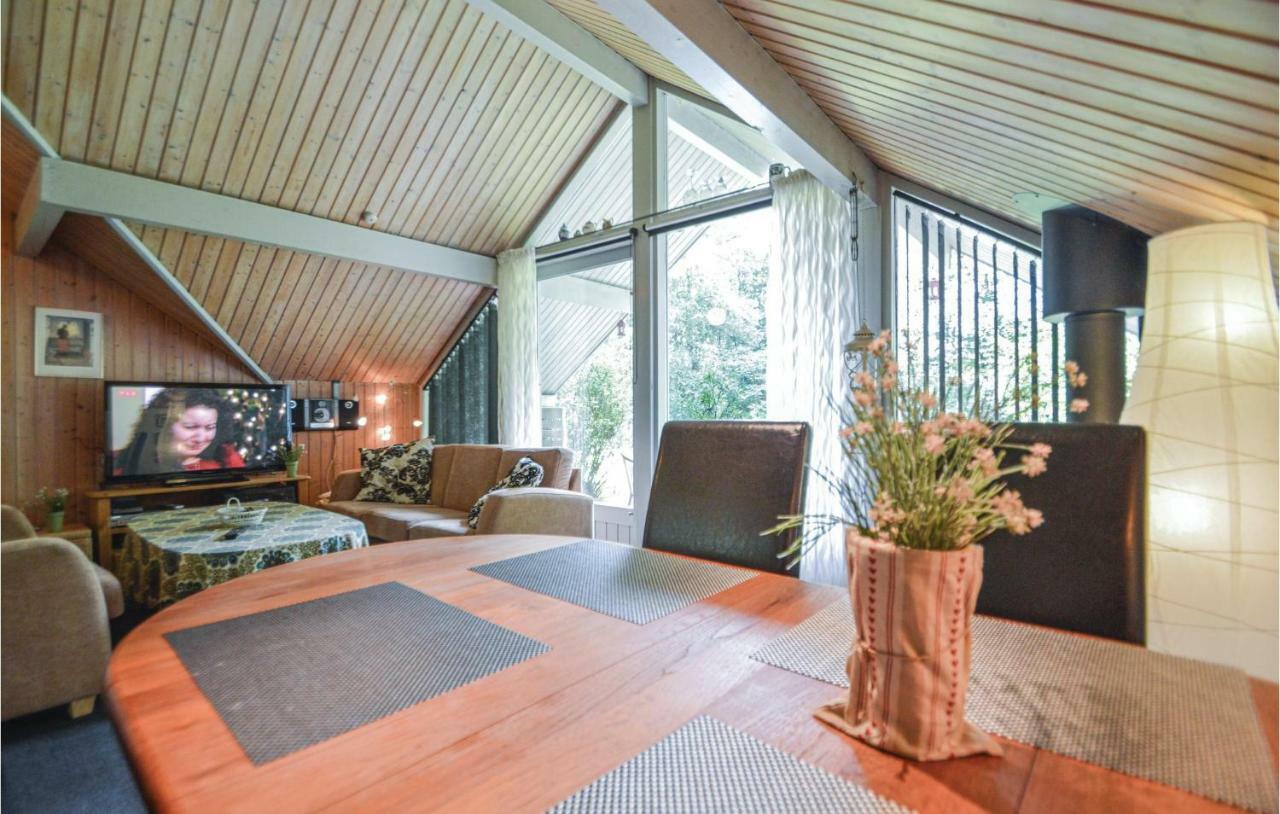 Nice Home In Toftlund With Kitchen Exterior photo